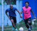 Arema FC Wajib Jaga Momentum, Siapkan Latihan Fisik Intensif Usai Libur