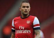 Henri Lansbury Desak Arsenal Rekrut Striker dengan 25 Gol Per Musim