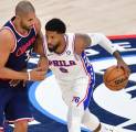 Paul George Sebut Fans Clippers Bodoh Usai Disorakinya