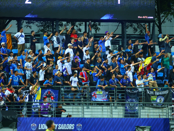 Bojan Hodak menyebut kehadiran Bobotoh ke Stadion Jalan Besar memotivasi pemain Persib