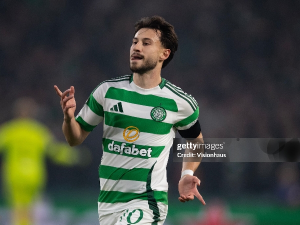 Brentford mengincar winger Celtic, Nicolas Kuhn