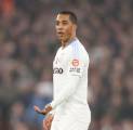 Youri Tielemans Bangga dengan Perjuangan Villa Meski Tumbang di Anfield