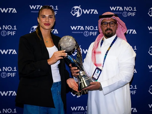 Aryna Sabalenka Rayakan Pencapaian Jadi Petenis Peringkat 1 Dunia Akhir Musim