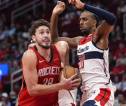 Hasil NBA: Houston Rockets Tundukkan Washington Wizards 107-92