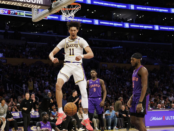 Jaxson Hayes fokus gantikan peran Anthony Davis di laga versus Toronto Raptors.