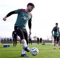 Latihan Bersama Liverpool U21, Harvey Elliott Berpeluang Tampil Lawan Soton