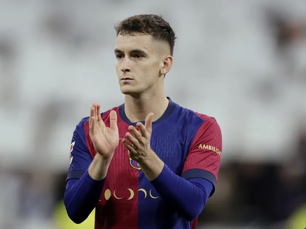 ​​Marc Casado Mendapatkan Pujian dari Legenda Barcelona