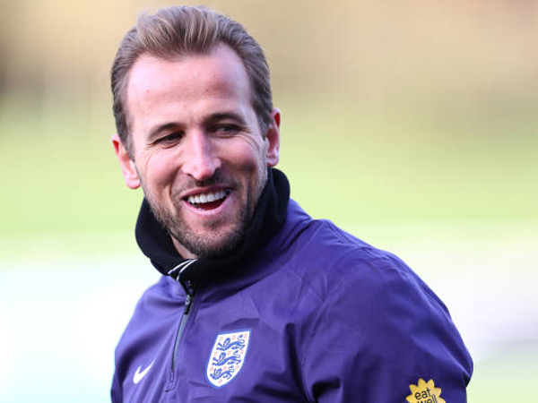 Hadapi Yunani, Lee Carsley Pilih Cadangkan Harry Kane?