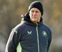 Heimir Hallgrimsson Tanggapi Kedatangan Robbie Keane ke Kamp Irlandia