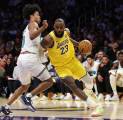 LeBron James Menikmati Momen Sejarah Saat Kalahkan Grizzlies