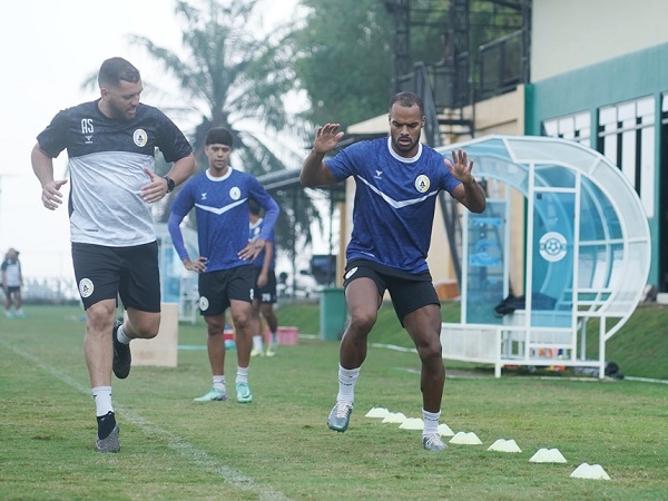 Dua pemain asing PSS Sleman, Betinho dan Phil Ofusu Ayeh dalam pemulihan cedera