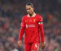 Unggul Lima Poin, Virgil van Dijk Minta Liverpool Tak Boleh Lengah