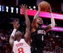 Hasil NBA: Houston Rockets Tundukkan Los Angeles Clippers 111-103