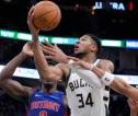 Hasil NBA: Milwaukee Bucks Hentikan Detroit Pistons 127-120 Via OT