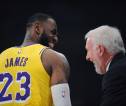 LeBron James Turut Doakan Gregg Popovich Agar Cepat Sembuh