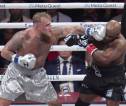 Bertarung Delapan Ronde, Jake Paul Menang Angka Mutlak Atas Mike Tyson