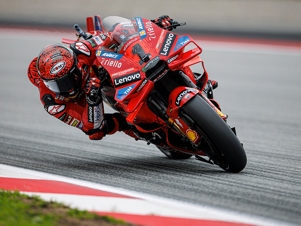 Francesco Bagnaia rajai Sprint Race MotoGP Barcelona (Solidaritas).