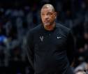 Doc Rivers Kecam Wasit Setelah Bucks Dikalahkan Hornets