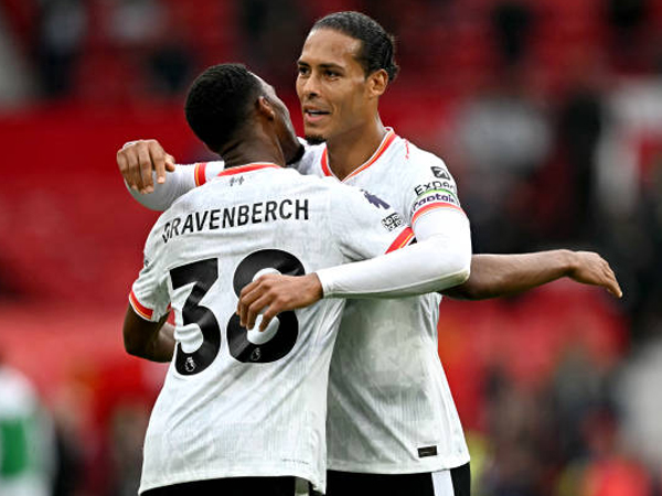 Ryan Gravenberch Ungkap Peran Vital Virgil van Dijk di Liverpool