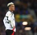 Antonee Robinson Jadi Incaran Liverpool dan Man United, Fulham Waspada