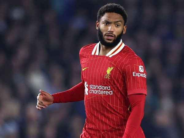 Butuh Bek baru, Newcastle Pertimbangkan Rekrut Joe Gomez