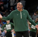 Doc Rivers Kesal Dengan Keputusan Wasit Saat Kalah Dari Hornets