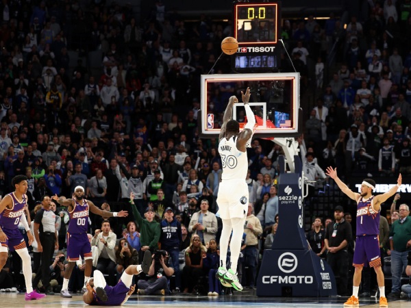 Julius Randle Jadi Penentu Saat Timberwolves Kalahkan Suns