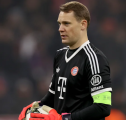 Oliver Kahn Desak Manuel Neuer Mulai Buat Rencana Pensiun