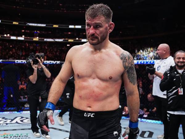 Stipe Miocic Nyatakan Pensiun Setelah Kalah TKO Di UFC 309