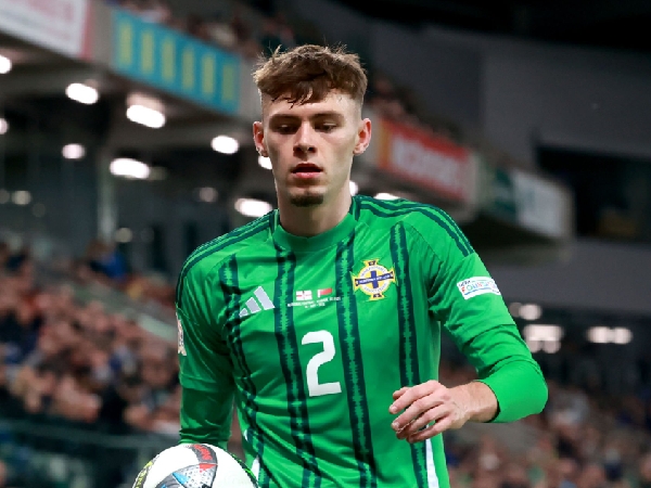 Bek kanan Irlandia Utara, Conor Bradley