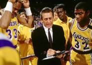 Lakers Akan Hormati Mantan Pelatih Pat Riley Dengan Patung Di Luar Arena