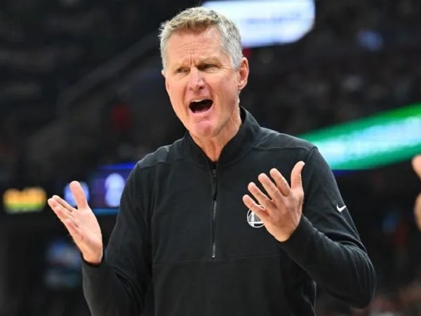 Steve Kerr Tidak Senang dengan Kekalahan Warriors