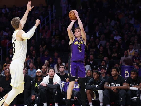 Dalton Knecht Bikin Rekor Saat Lakers Libas Jazz