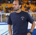 Genoa Pecat Alberto Gilardino, Langsung Tunjuk Patrick Vieira