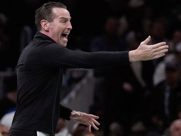 Kenny Atkinson belajar banyak usai Cavaliers dikalahkan oleh Celtics.