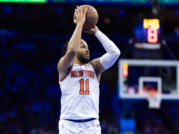 Knicks Lanjutkan Tren dengan Menghancurkan Suns