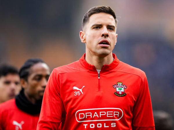 Southampton Tanpa Jan Bednarek Saat Menjamu Liverpool