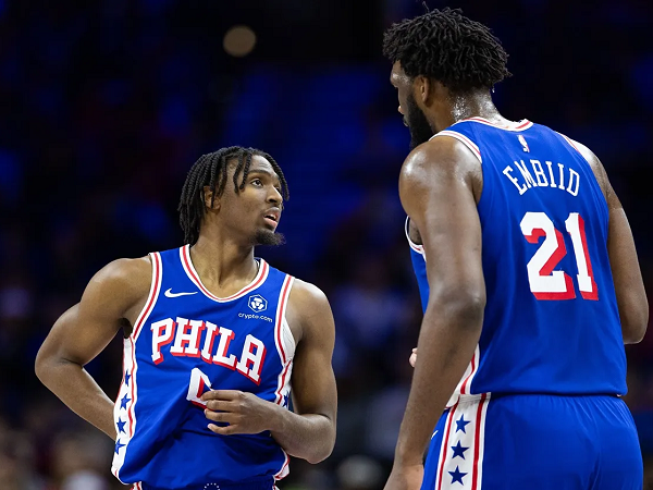 Tyrese Maxey klaim situasi internal 76ers sedang 'chaos'.