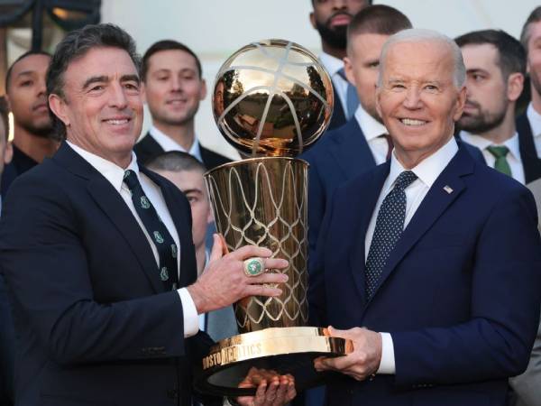 Boston Celtics Rayakan Gelar NBA Di Gedung Putih Bersama Presiden Biden