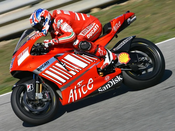 Casey Stoner Heran GP7 Bisa Dominasi MotoGP 2007