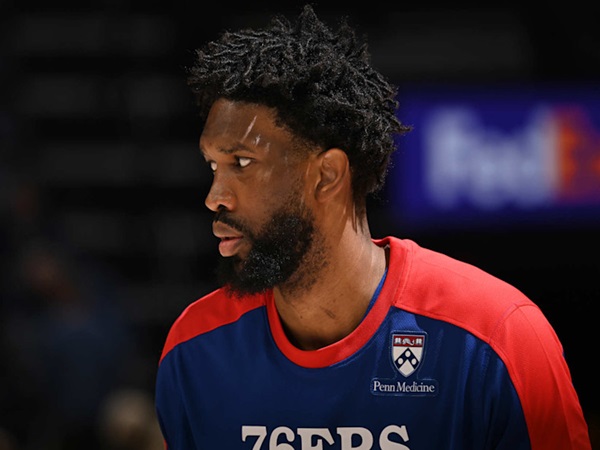 Joel Embiid Absen karena Lututnya Alami Pembengkakan