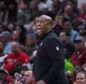 Mike Brown Kecewa Berat Kings Kalah Telak Dari Clippers