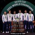 Italia Bersinar Usai Sandingkan Trofi Davis Cup Dan Billie Jean King Cup