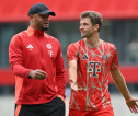 Meski Jarang Masuk Starting XI, Thomas Muller Masih Kagumi Vincent Kompany