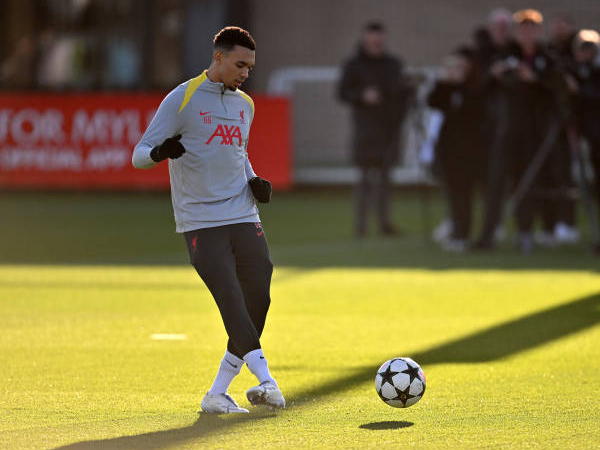 Trent Alexander-Arnold Kembali Berlatih Jelang Liverpool vs Real Madrid