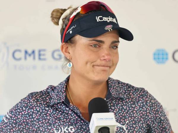 Berderai Air Mata, Lexi Thompson Tutup Karier Golf Yang Rumit