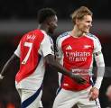 Bukayo Saka Senang Bisa Main Bareng Martin Odegaard Lagi