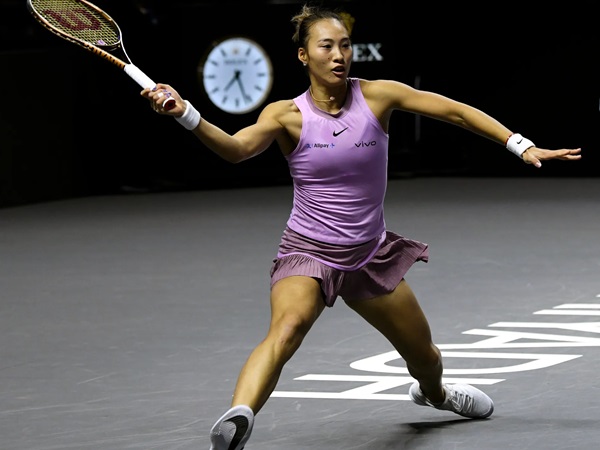 Zheng Qinwen Terpaksa Buat Satu Perubahan Jelang Australian Open 2025