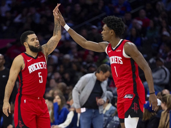 Houston Rockets Semakin Benamkan Posisi Sixers