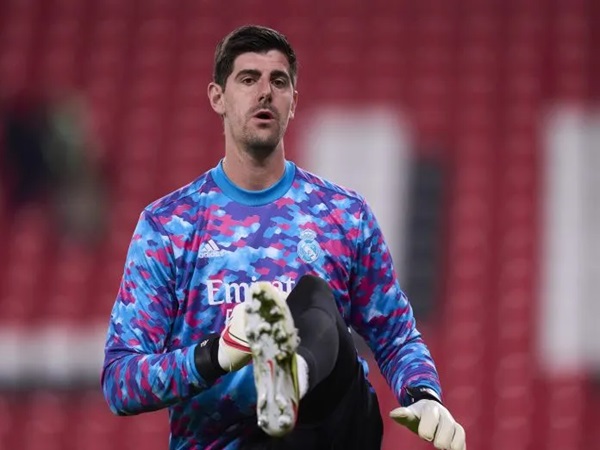 Thibaut Courtois Mengakui Dominasi Liverpool di Anfield